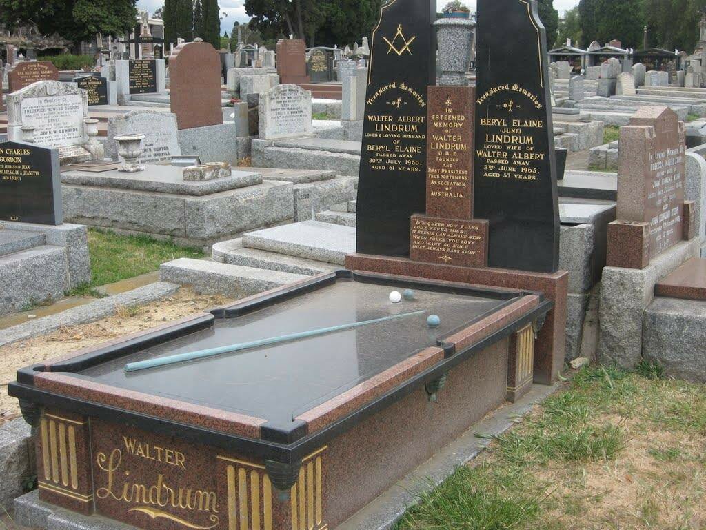 Tumba de Walter Lindrum